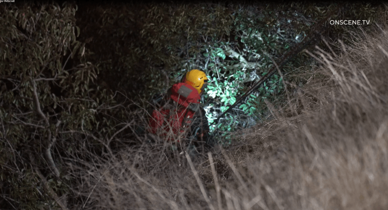 Missing passenger found dead after cliffside crash in Ventura County