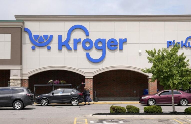 Federal judge temporarily blocks Kroger-Albertsons merger