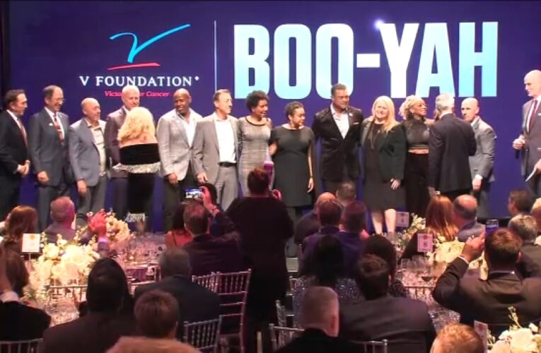 V Foundation’s 4th annual Boo-Yah! event honors legacy of ESPN sportscaster Stuart Scott