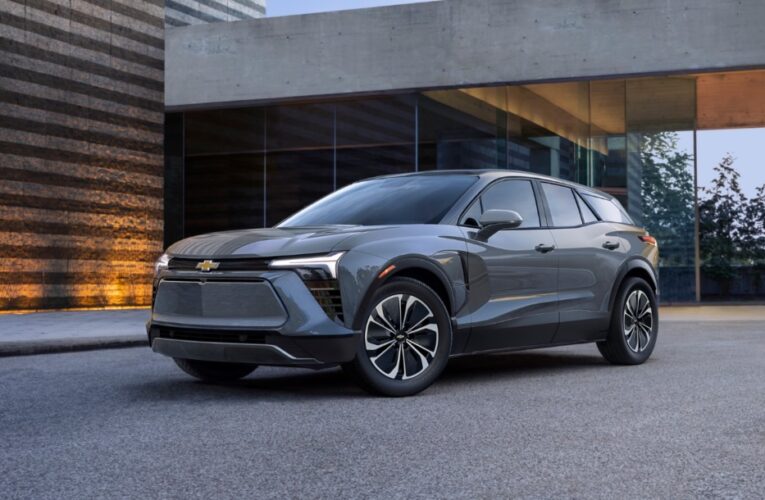 2025 Chevy Blazer EV SUV: Strong choice, tough market