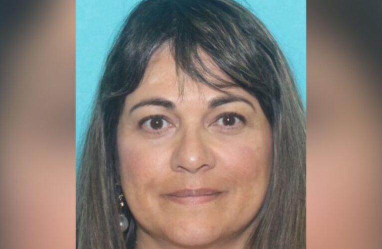 At-risk woman last seen walking in Mount Soledad missing