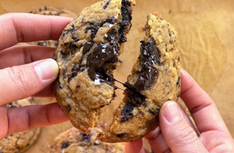 How to bake the Perfect Chocolate Puddle Cookie