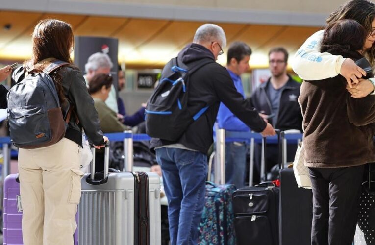 Year-end holiday travel rush kicks off