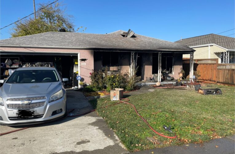 San Lorenzo house fire leaves six residents displaced, two dogs dead