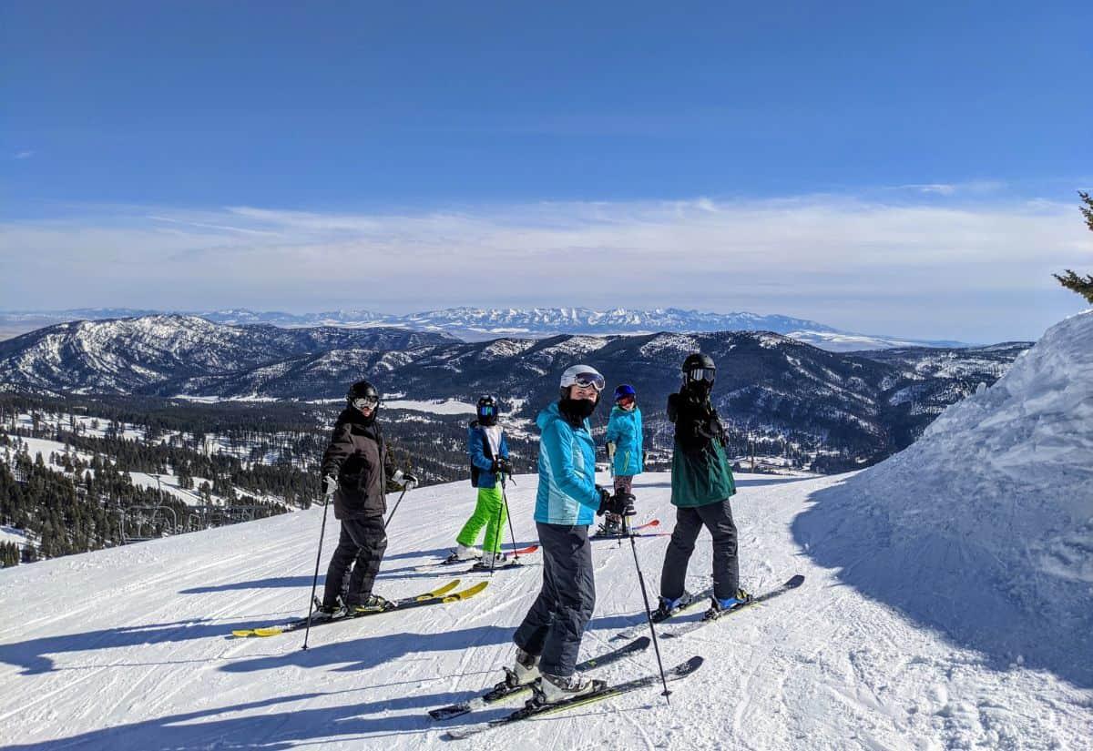 7-family-friendly-ski-resorts-in-the-us-that-won’t-break-the-bank