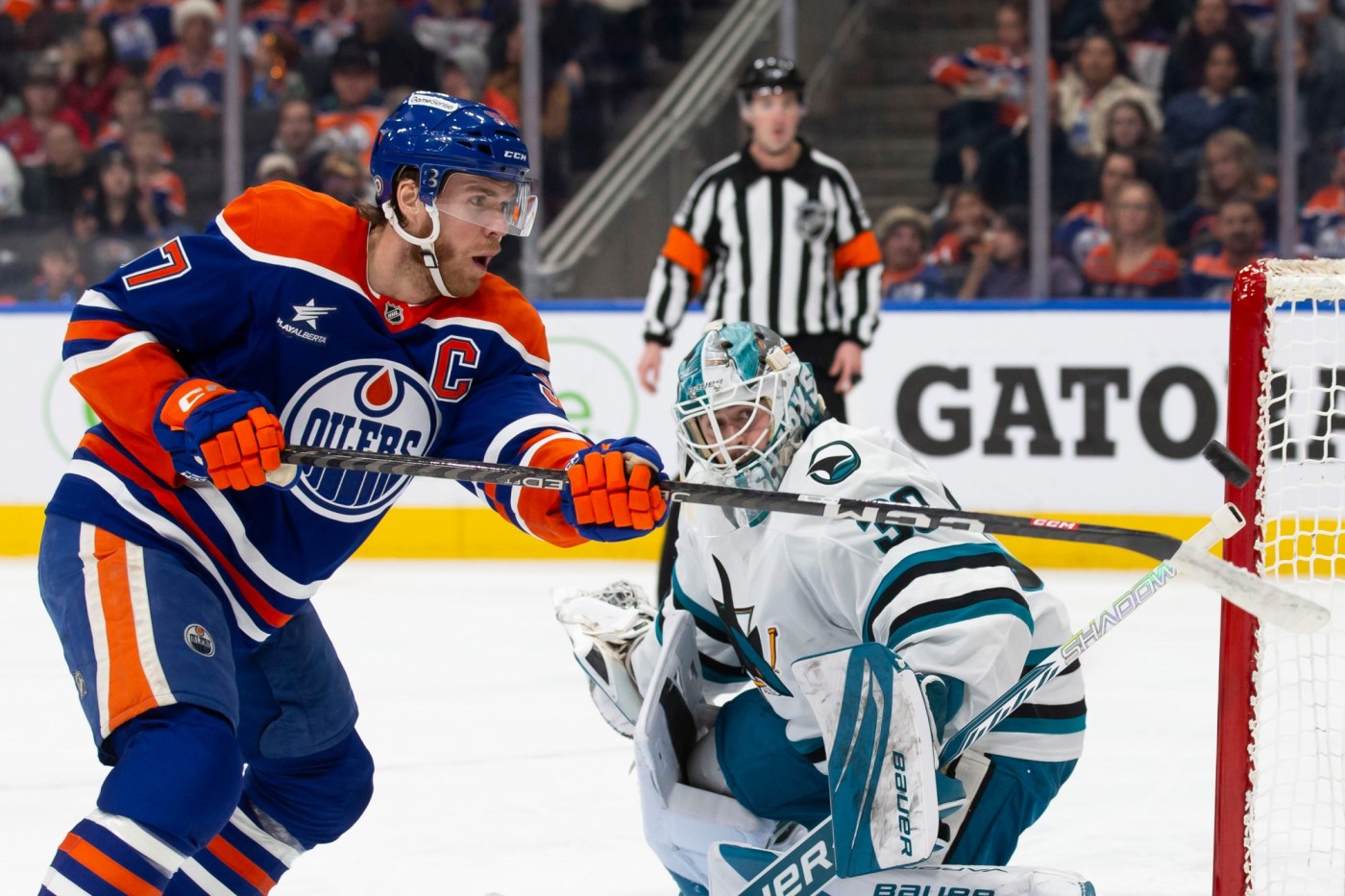 askarov-is-brilliant,-but-sharks-lose-to-oilers-in-ot