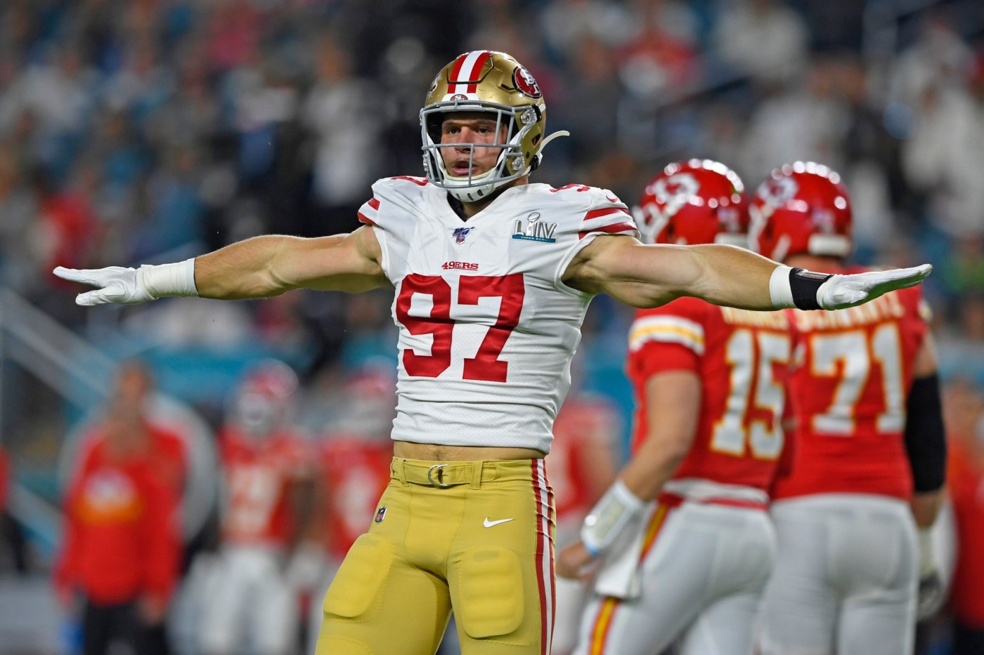 49ers-dolphins-pregame:-nick-bosa,-tyreek-hill-both-suiting-up