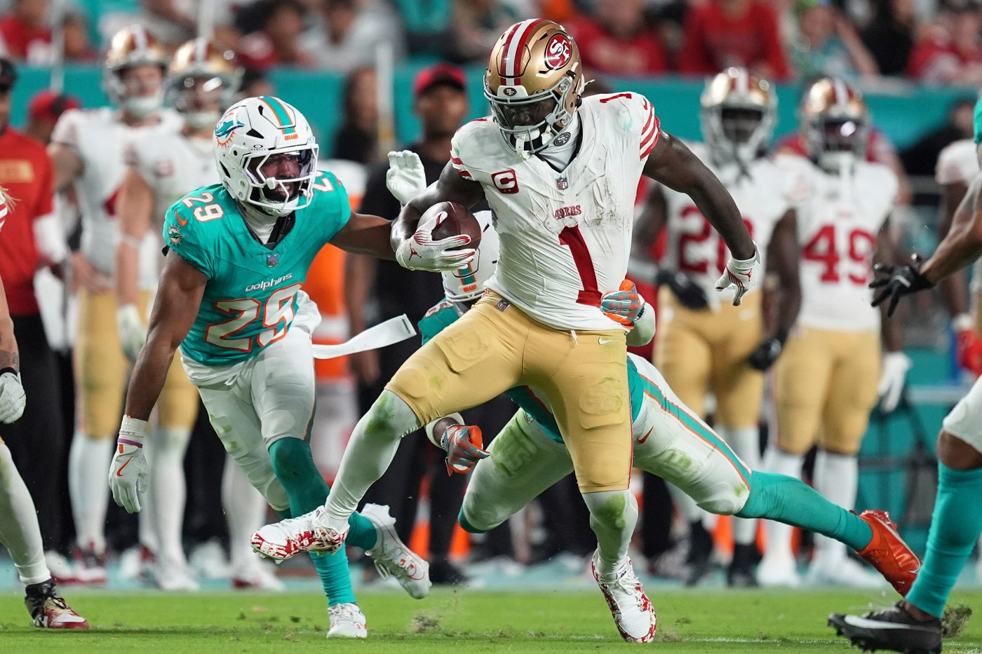 49ers-studs-and-duds:-where-has-this-deebo-samuel-been-all-season?