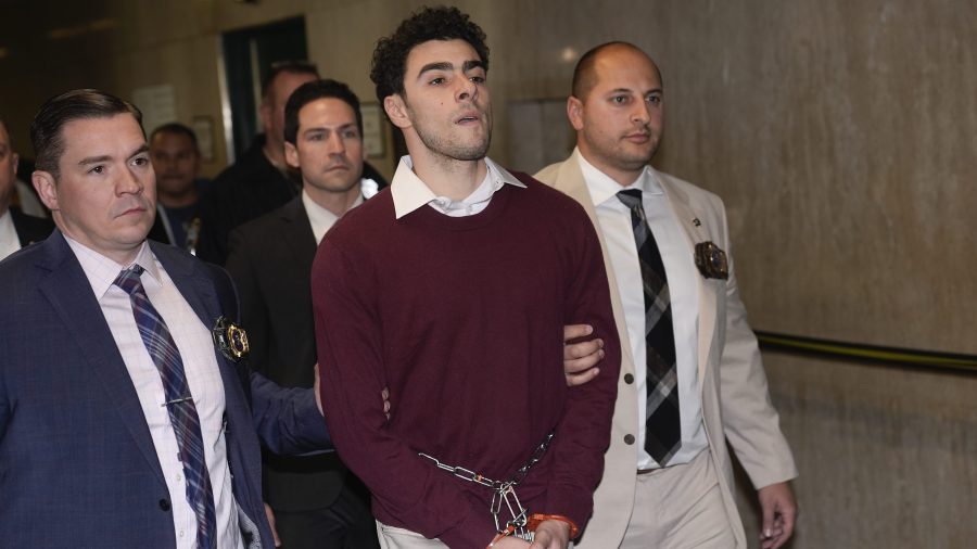 luigi-mangione-pleads-not-guilty-to-murder,-other-charges-in-healthcare-ceo’s-death