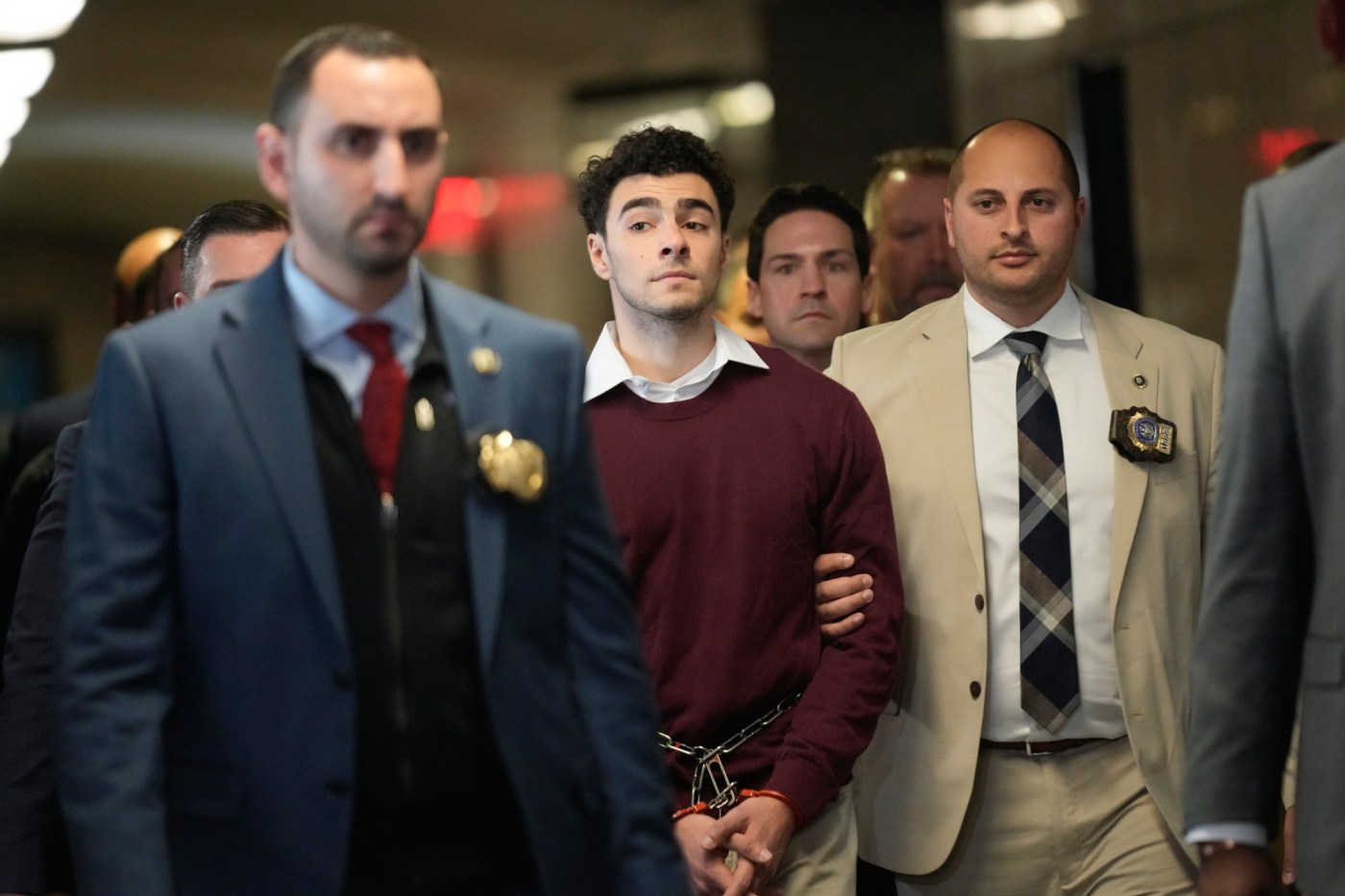 luigi-mangione-pleads-not-guilty-to-state-murder-and-other-charges-in-united-healthcare-ceo’s-death