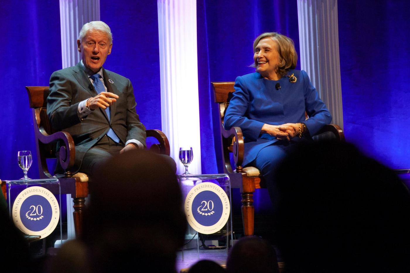 bill-clinton-is-hospitalized-with-a-fever-but-in-good-spirits,-spokesperson-says