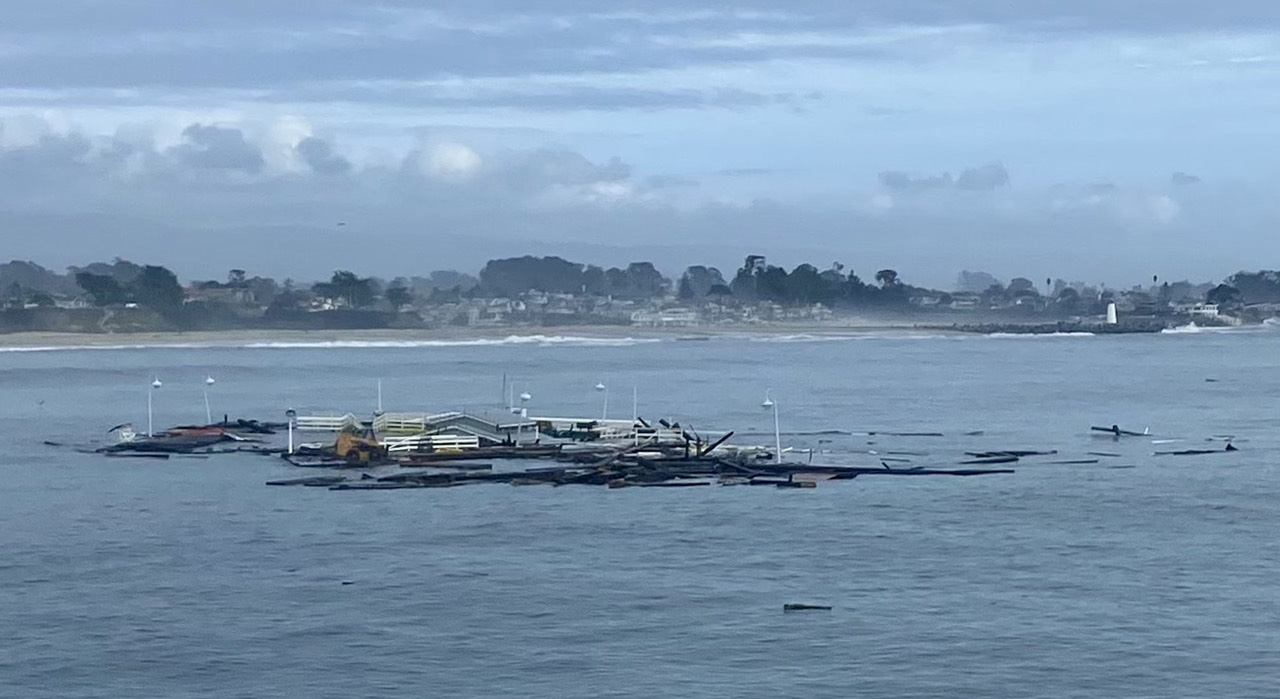 santa-cruz-wharf-partially-collapses;-3-rescued-from-water