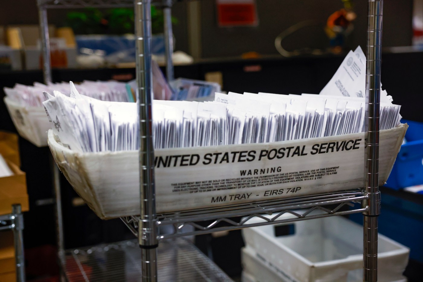 bay-area-postal-worker-charged-with-stealing-‘a-large-quantity-of-mail’-on-the-job