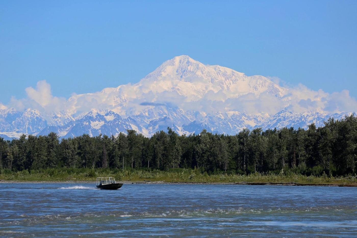 president-elect-trump-wants-to-again-rename-north-america’s-tallest-peak