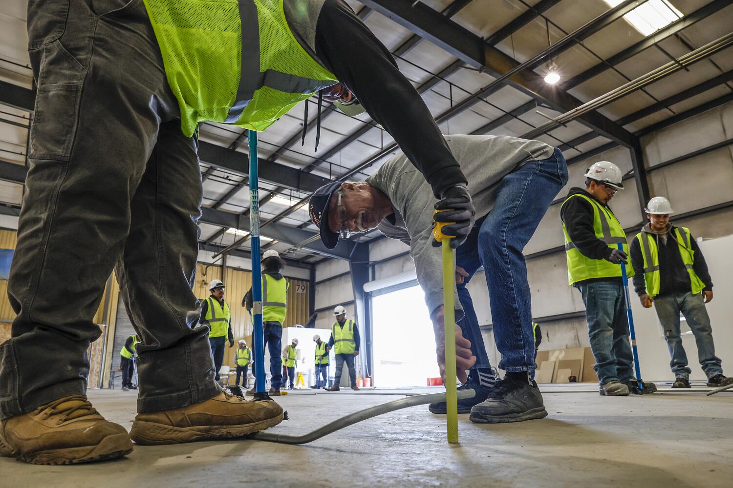 how-the-high-speed-rail-project-trains-workers-and-provides-thousands-of-jobs-in-the-central-valley