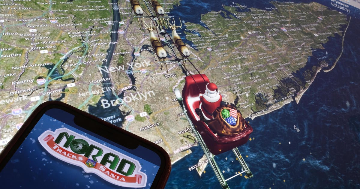 where-is-santa-right-now?-norad-tracker-maps-his-christmas-flight