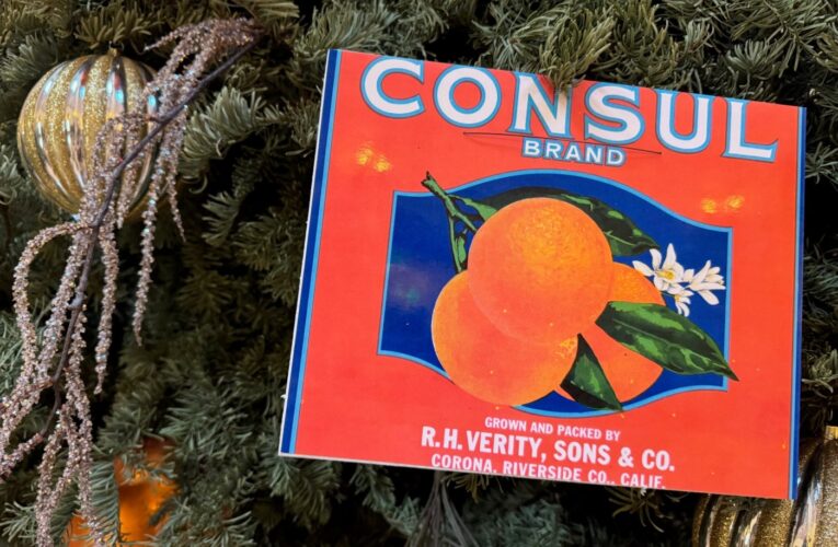 Inland Empire citrus labels sweeten Christmas tree at LA Central Library