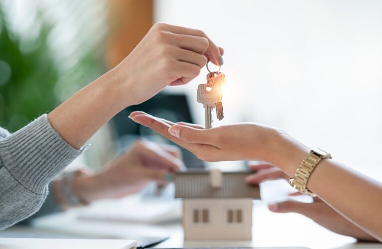 Buying a house in 2025: your how-to guide