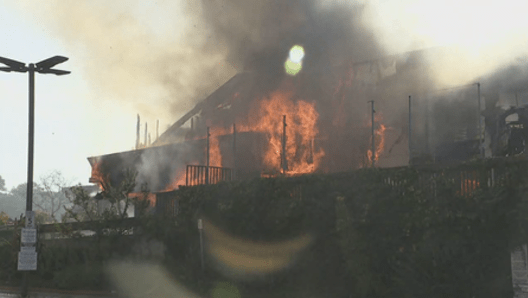 abandoned-mission-valley-country-bar-catches-fire-on-christmas-day