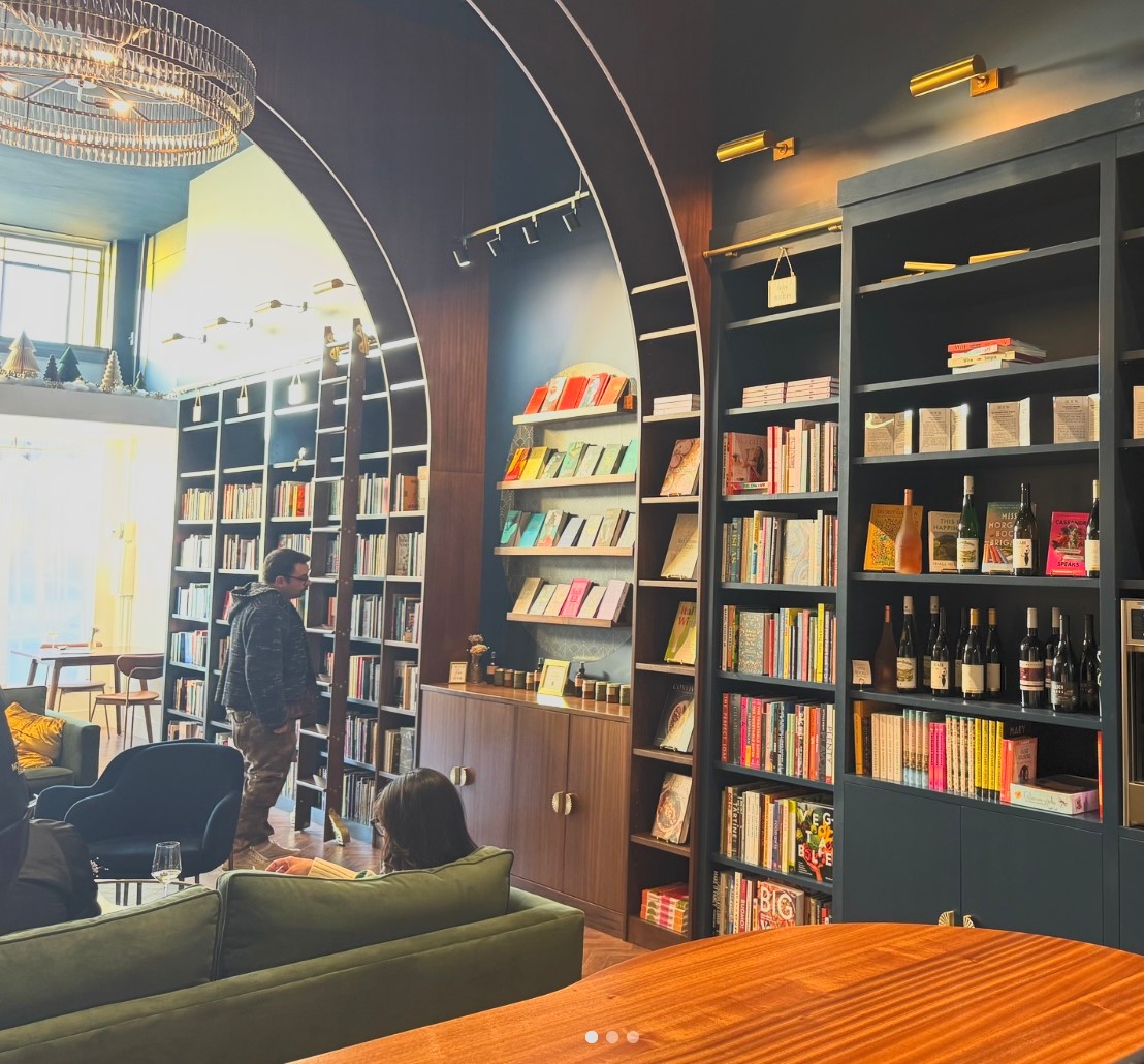 an-elevated-bookstore/wine-bar-opens-in-berkeley