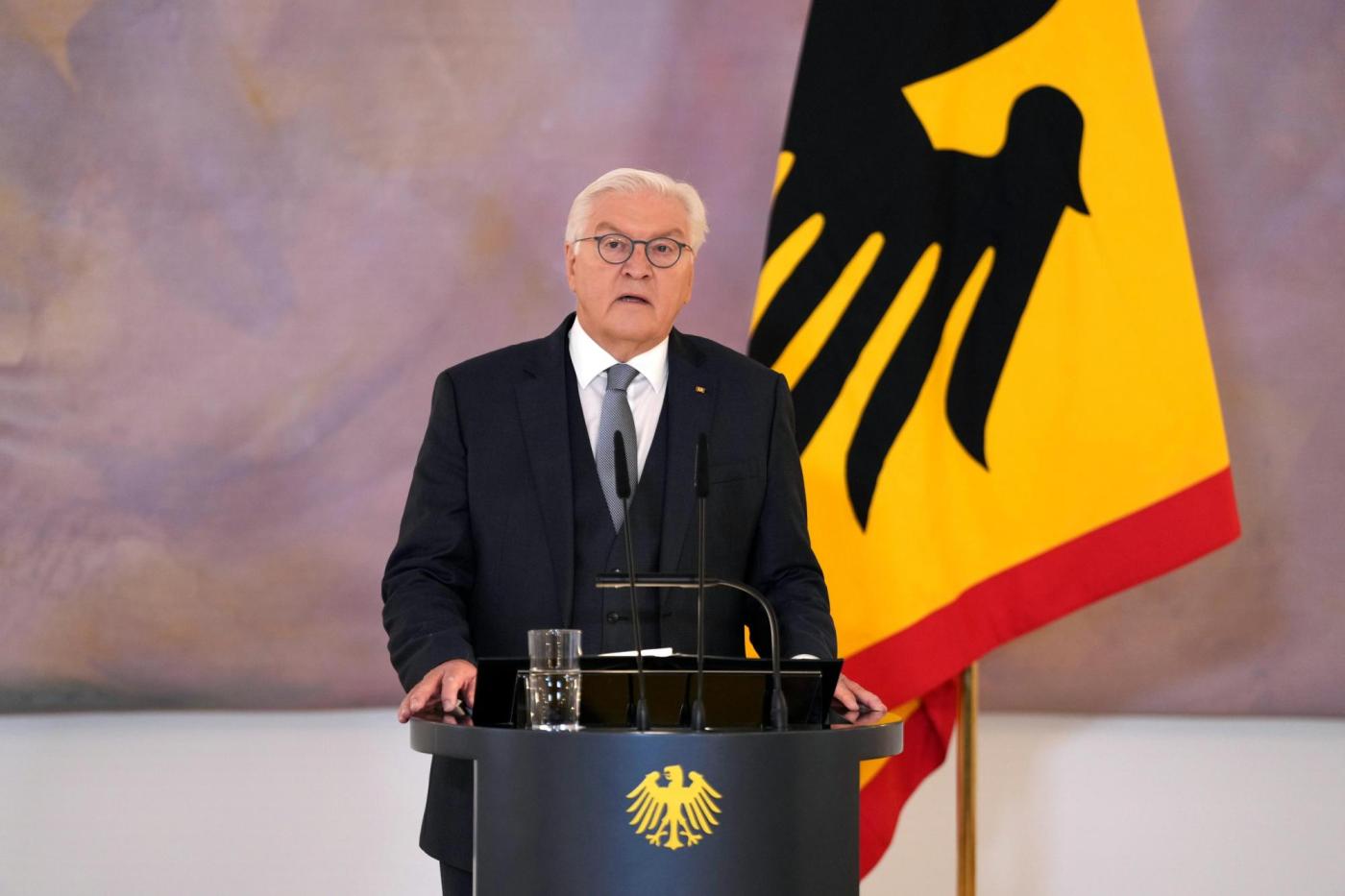 germany’s-president-dissolves-parliament,-sets-national-election-for-feb.-23