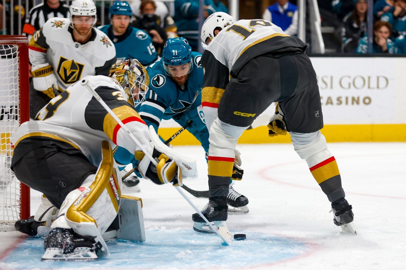 san-jose-sharks-find-new-way-to-blow-third-period-lead