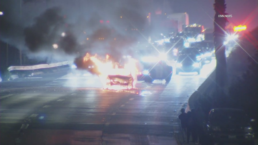 car-catches-on-fire-in-middle-of-busy-los-angeles-freeway