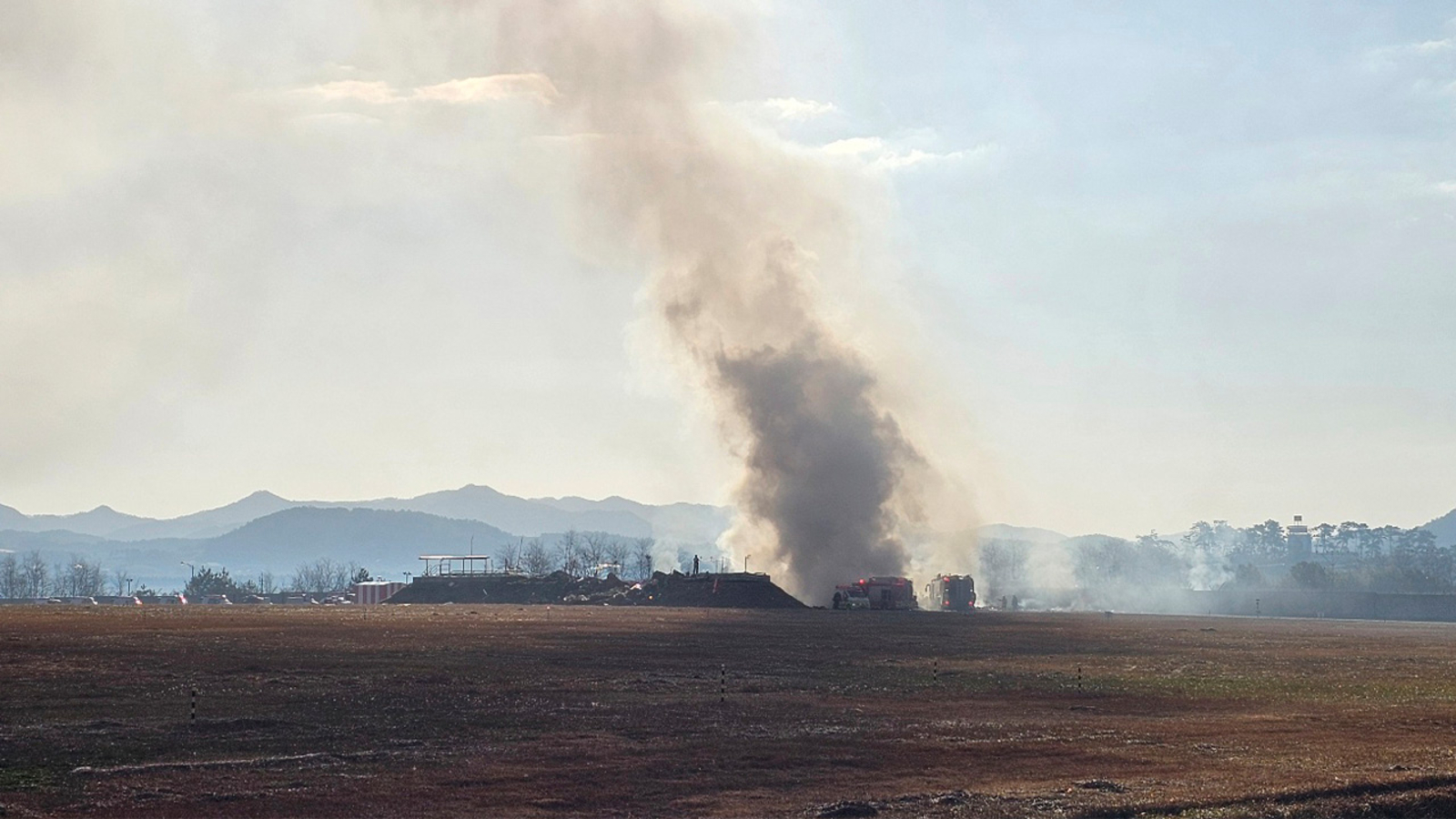 death-toll-from-plane-fire-at-south-korean-airport-rises-to-62