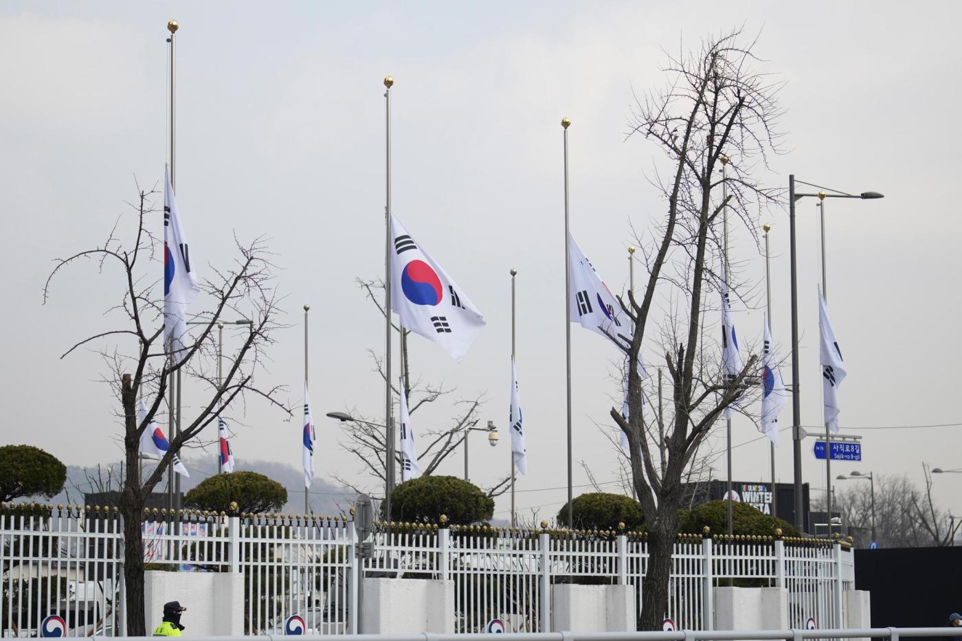 south-korea-to-inspect-boeing-aircraft-as-it-struggles-to-find-cause-of-plane-crash-that-killed-179