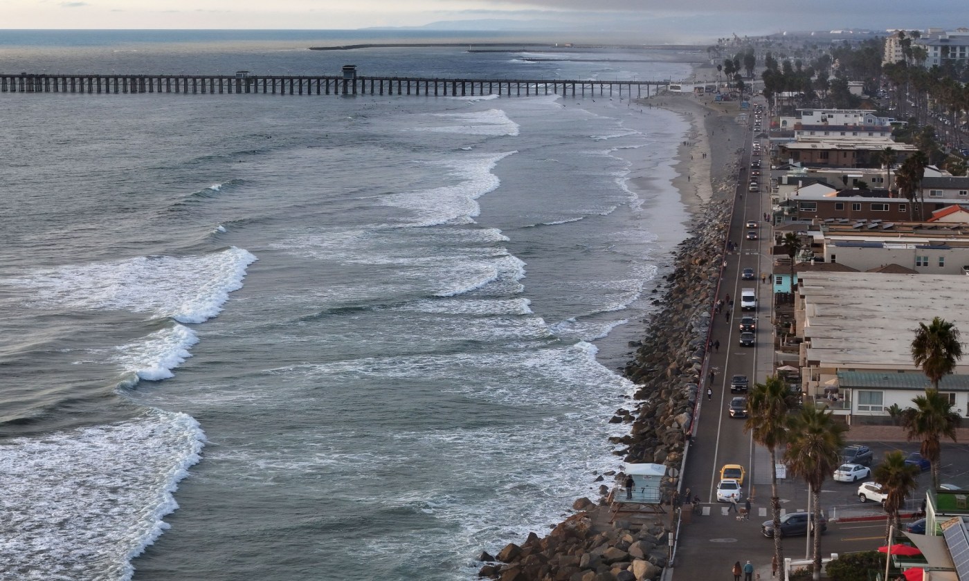 fluorescent-colored-sand-could-show-effects-of-ocean-currents-on-region’s-eroding-beaches