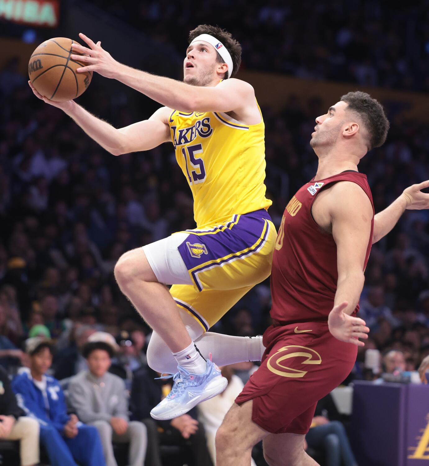 austin-reaves-and-new-look-lakers-are-encouraged-but-can’t-beat-nba-best-cavaliers