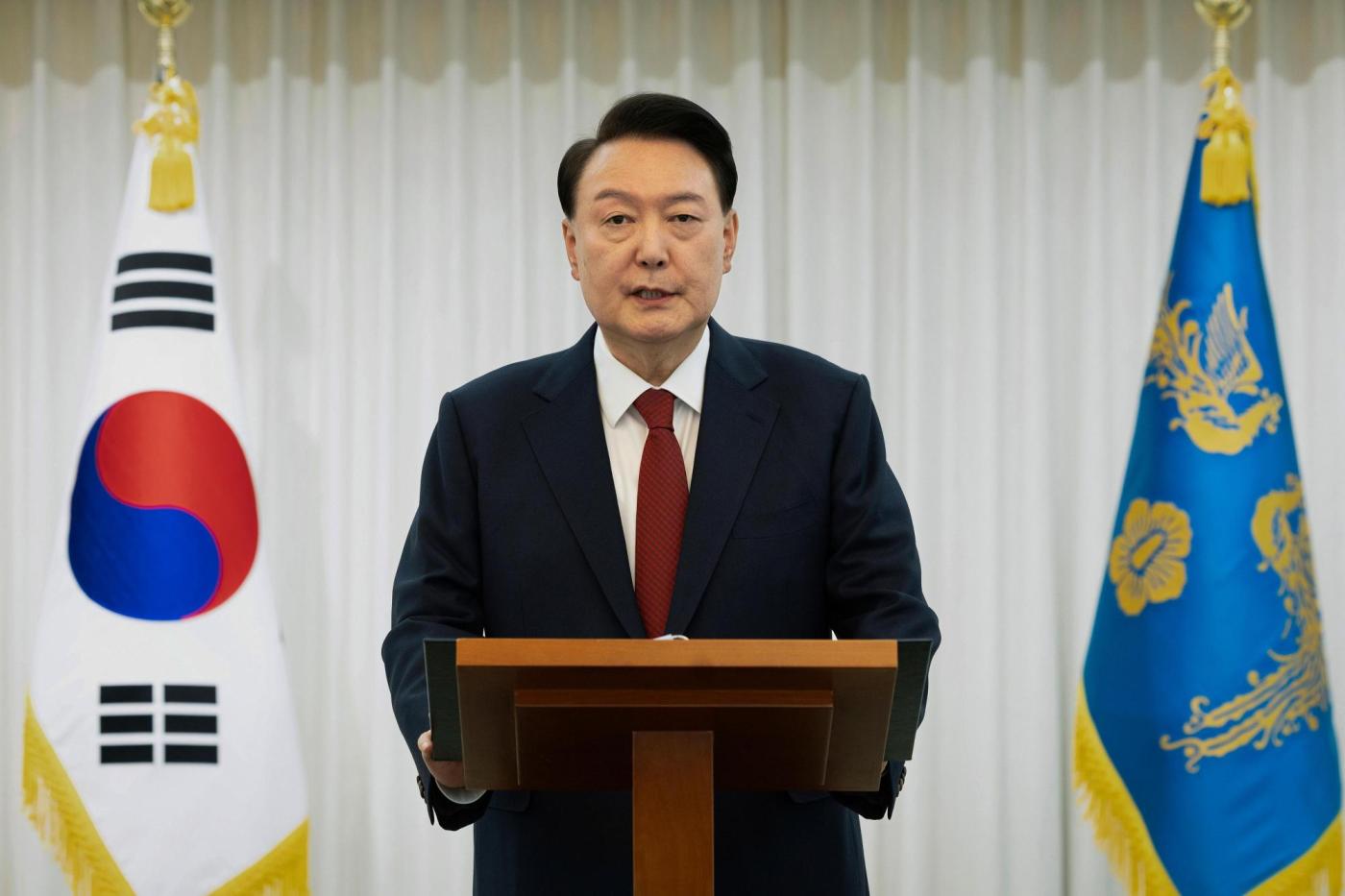 impeached-south-korean-president-issues-defiant-message-as-he-faces-possible-detention