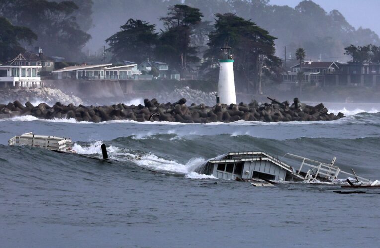 Santa Cruz wharf reopens after partial collapse