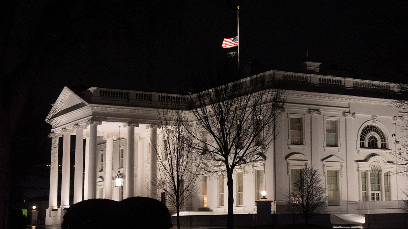 donald-trump-frustrated-flags-will-fly-at-half-staff-on-inauguration-day-to-honor-jimmy-carter