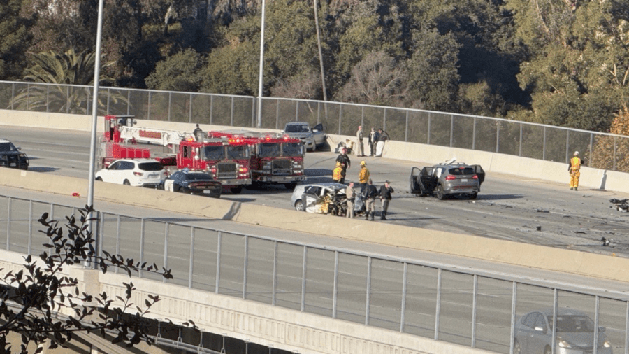 2-dead-after-wrong-way-crash-on-134-freeway-in-pasadena