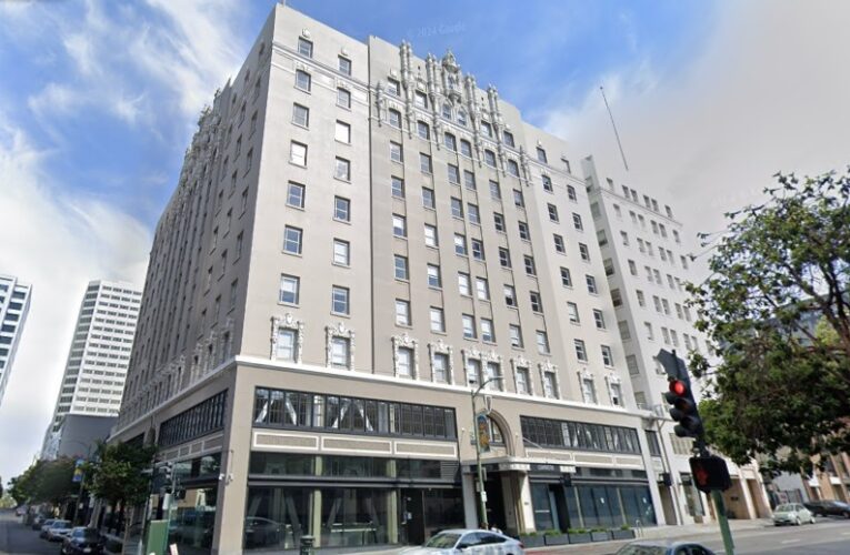 Century-old Oakland tower is seized by lender as office market flounders