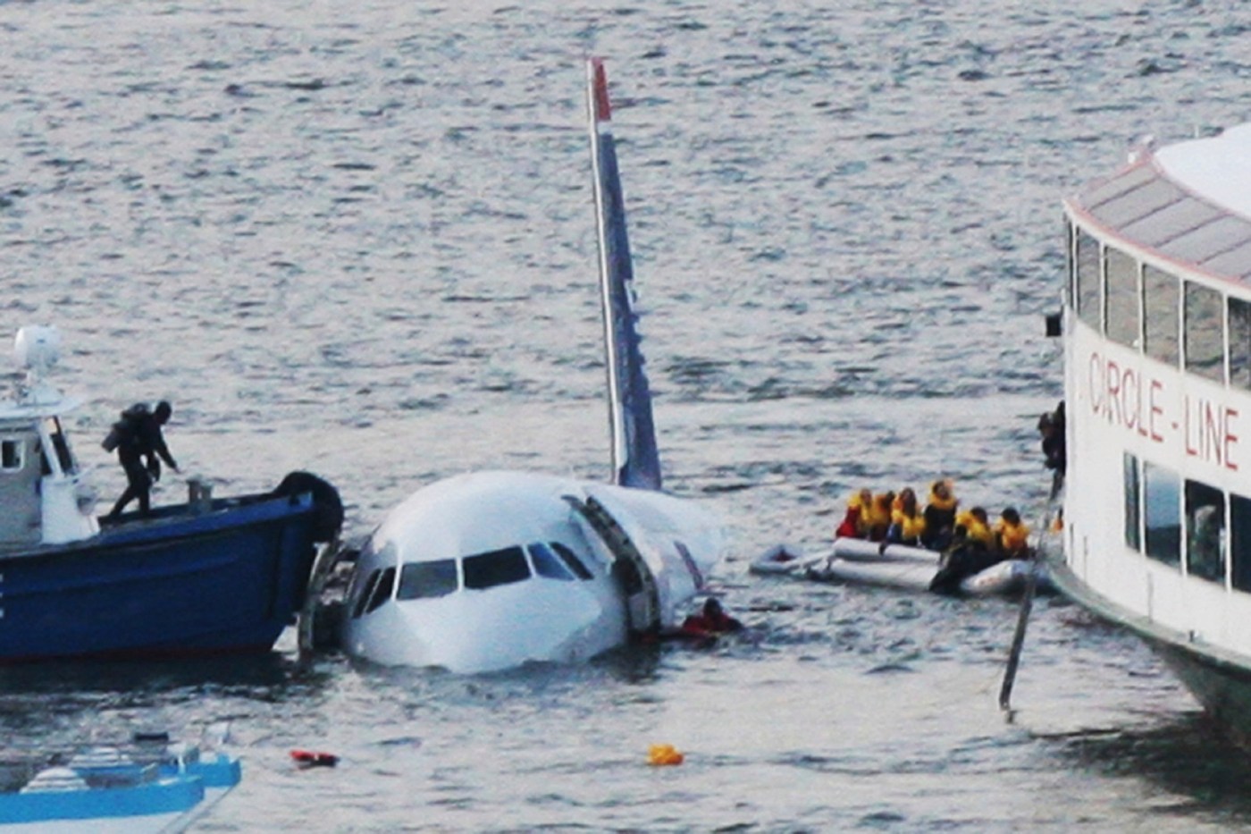 today-in-history:-january-15,-us-airways-jet-makes-emergency-landing-in-hudson-river