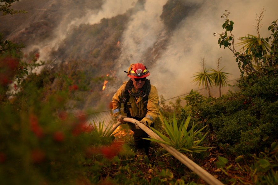 increasing-winds-bring-extreme-fire-danger-to-southern-california-wednesday