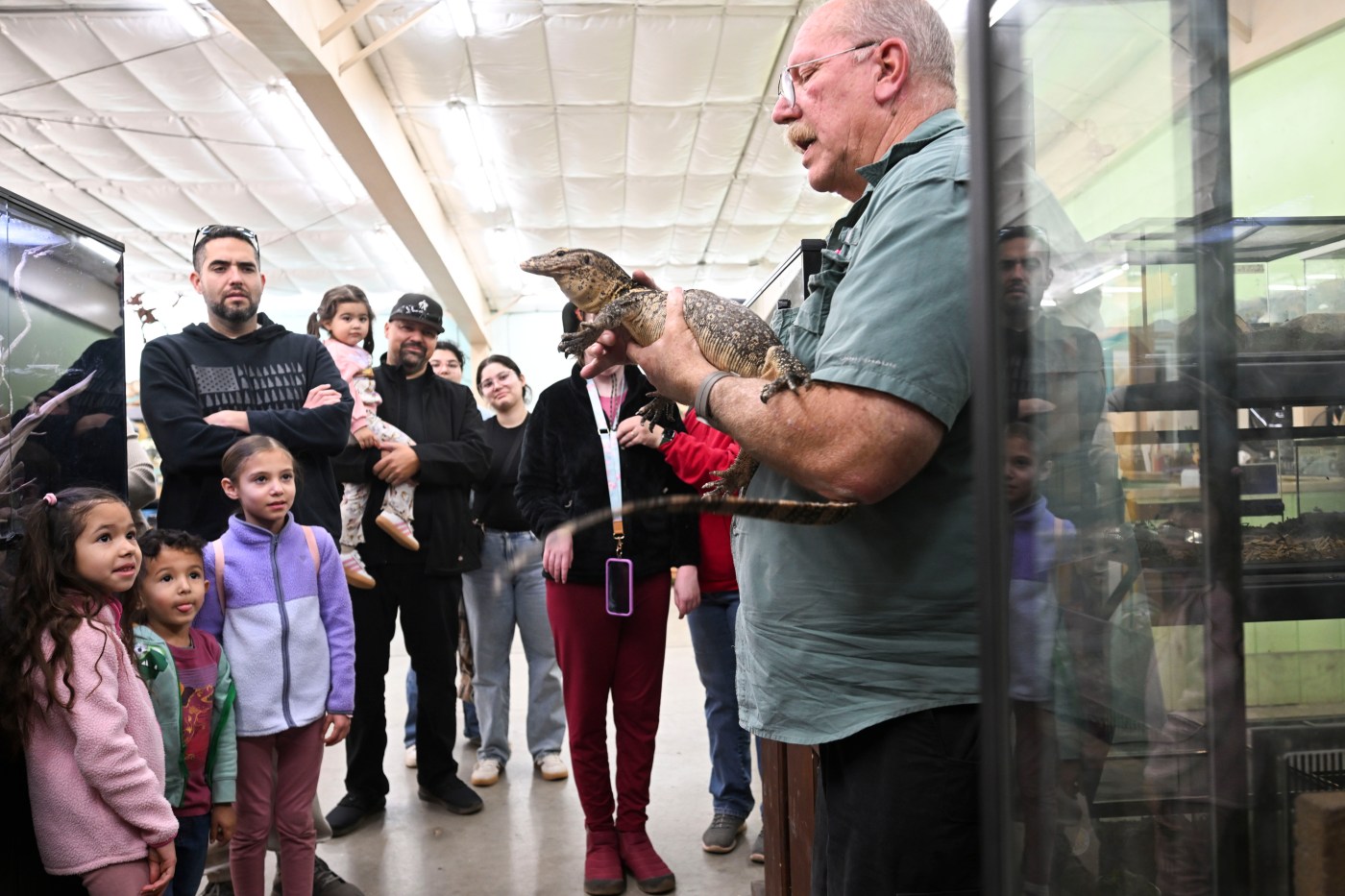 jurupa-mountains-discovery-center-looking-for-support