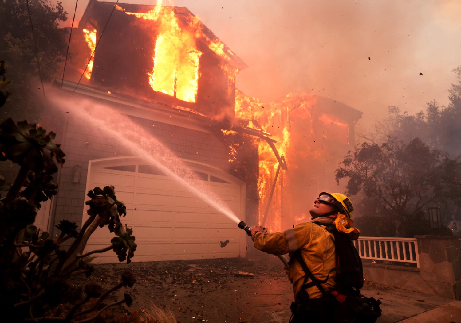 state-farm-to-offer-renewals-to-policyholders-affected-by-la.-county-fires