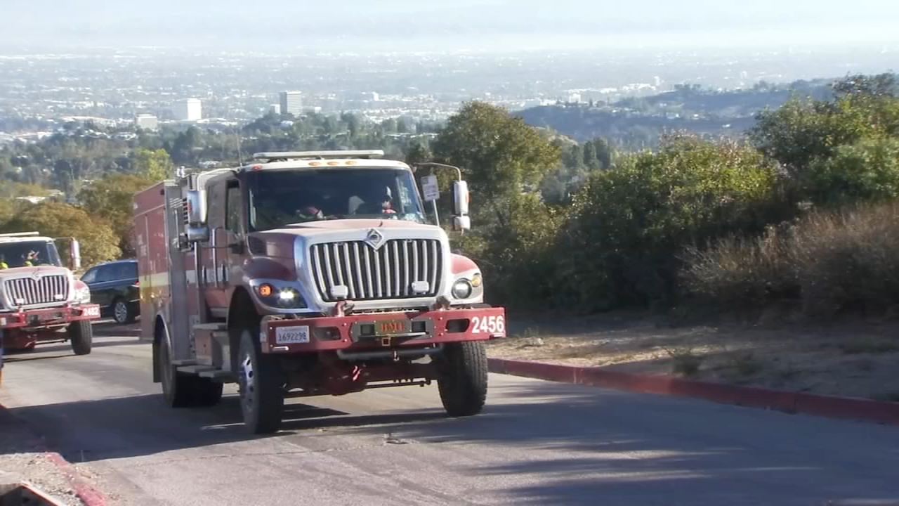 valley-fire-crews-playing-key-role-in-southern-california-firefight