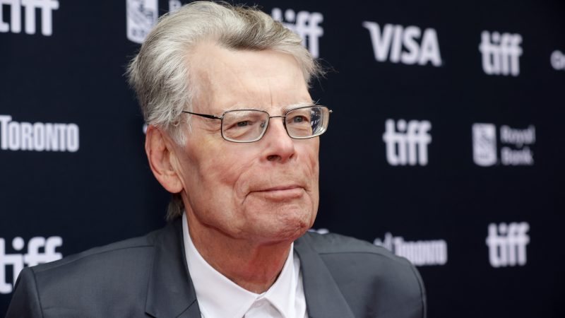 should-the-oscars-be-canceled?-stephen-king-says-yes