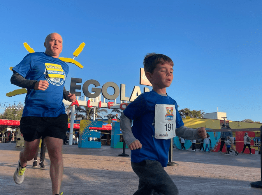 photos:-carlsbad-marathon-weekend-kicks-off-with-kids-marathon-mile-at-legoland