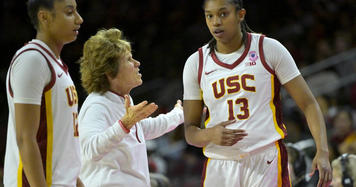 usc-women-taking-‘mad-dog’-approach-thanks-to-beth-burns