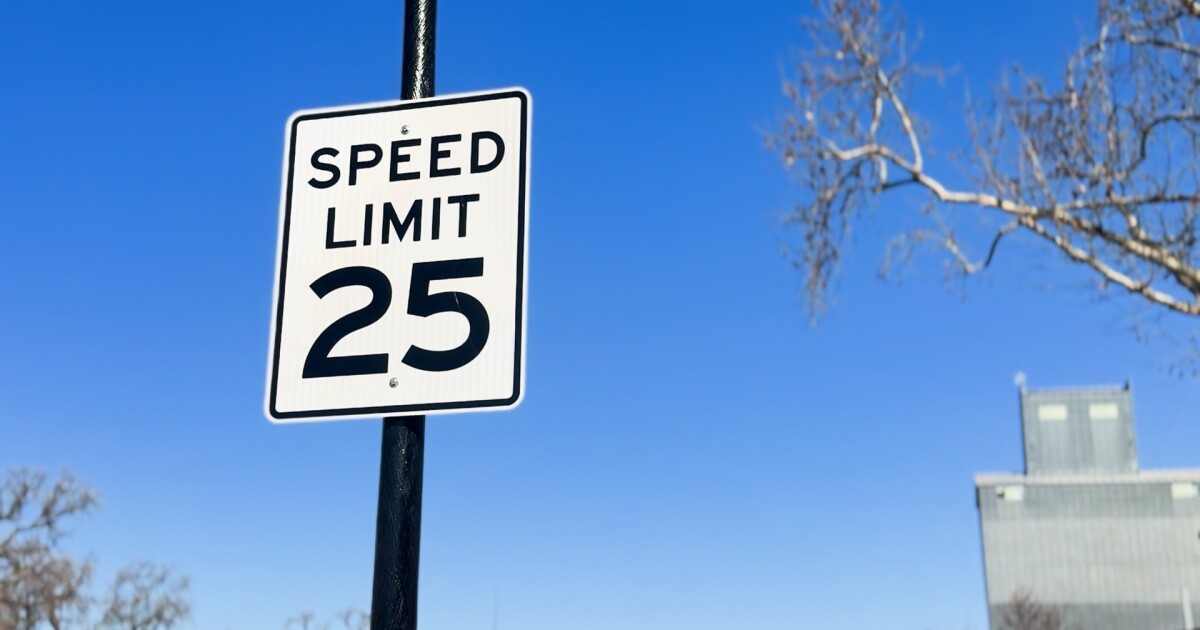 new-reduced-speed-limit-on-main-street-in-templeton