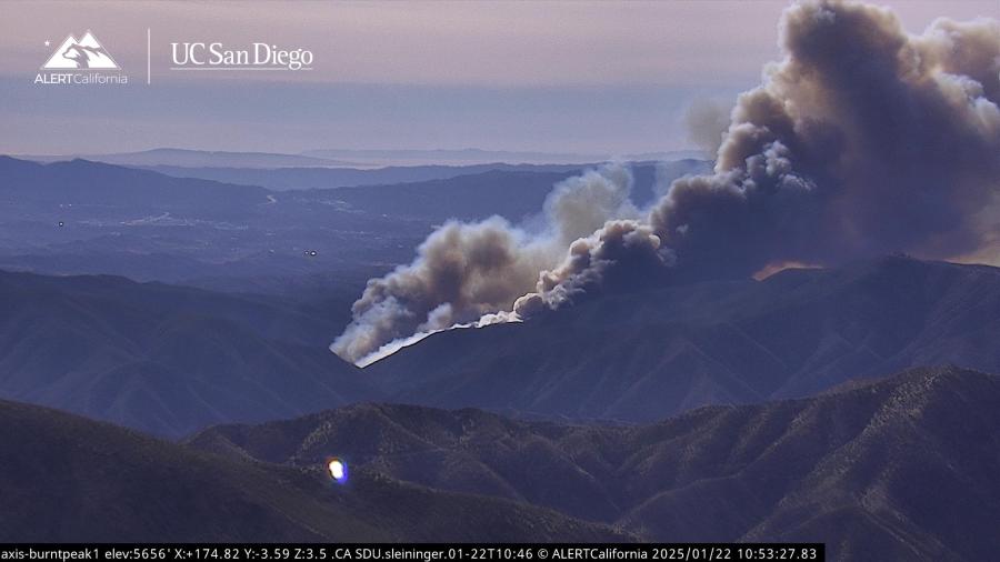 brush-fire-ignites-near-castaic